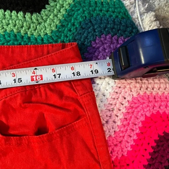 🧶3/$20 Bright Red Skinny Jeans - Picture 4 of 4